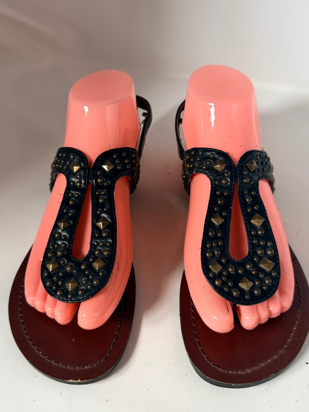 DV Dolce Vita size 8 black with brass spike embellishments thong sandal
